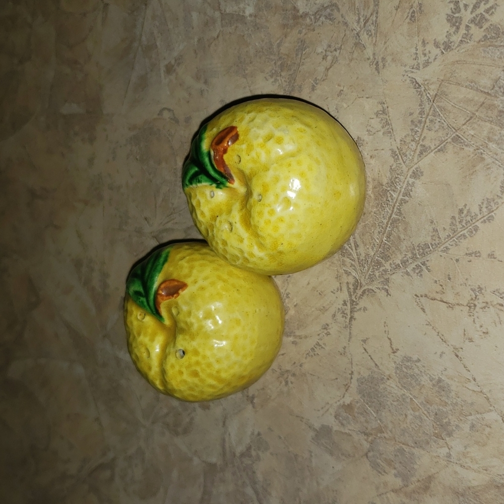 Yellow Lemon Salt And Pepper Shakers Japan